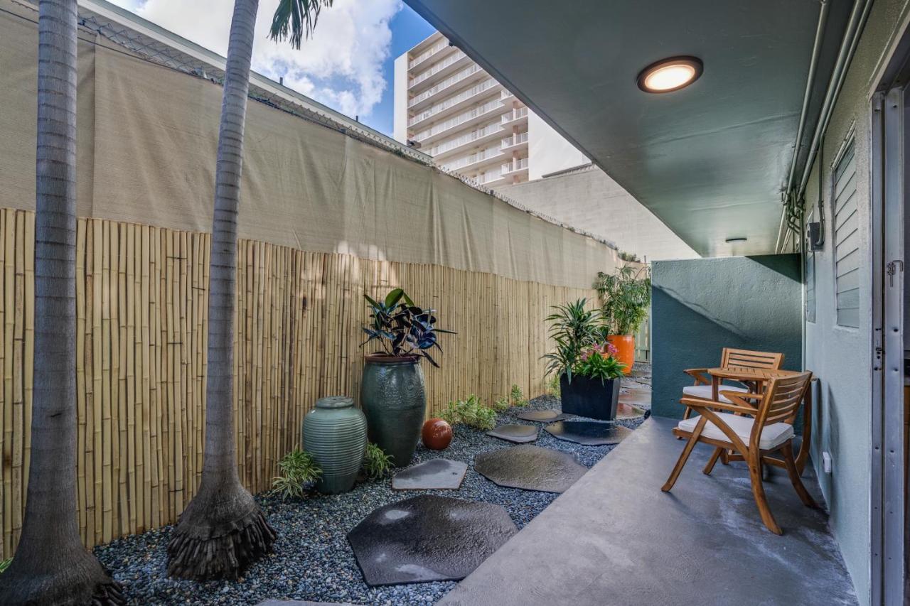 Aloha Suites Waikiki Honolulu Bagian luar foto
